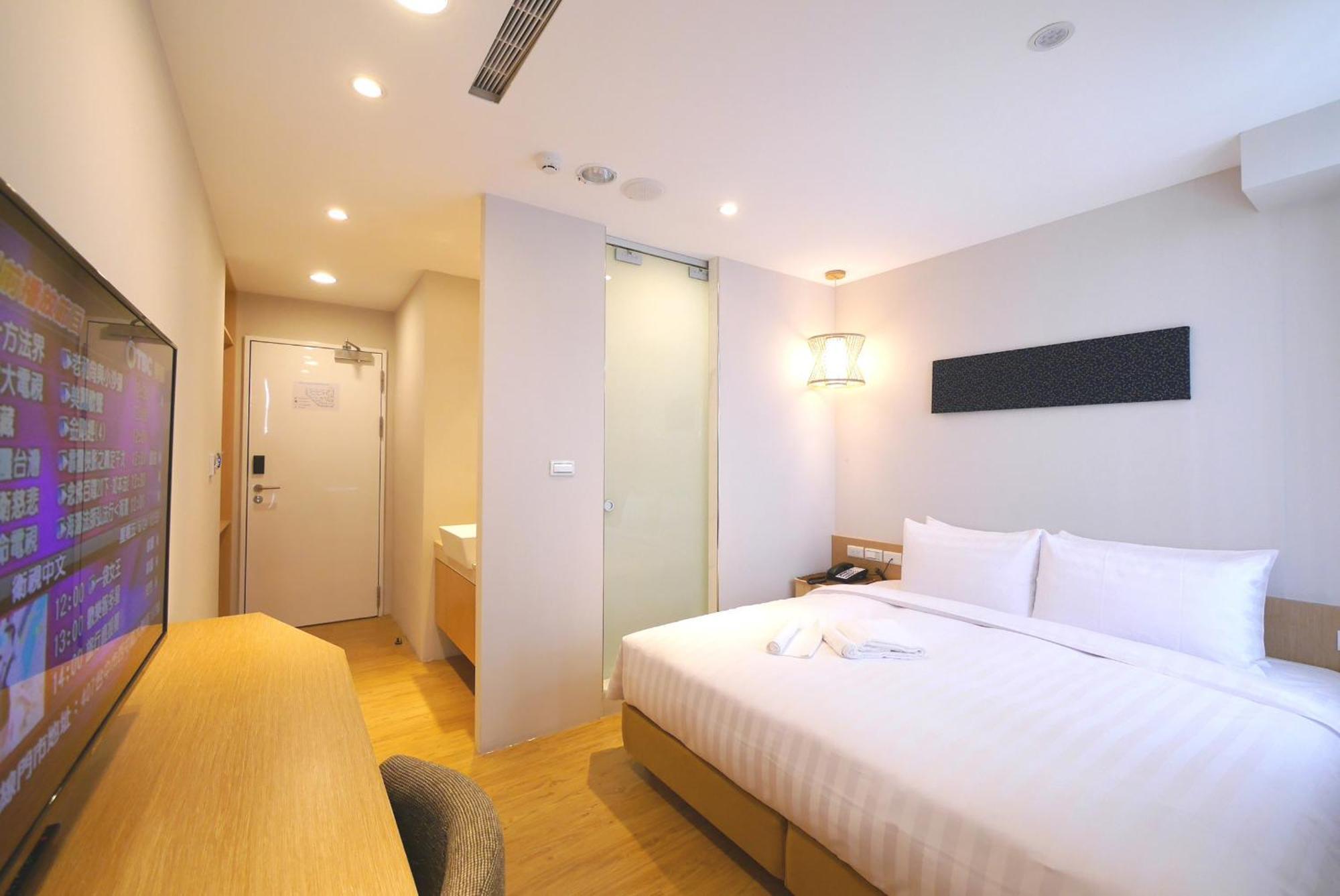 Shin Sei Bashi Hotel Taichung Rom bilde