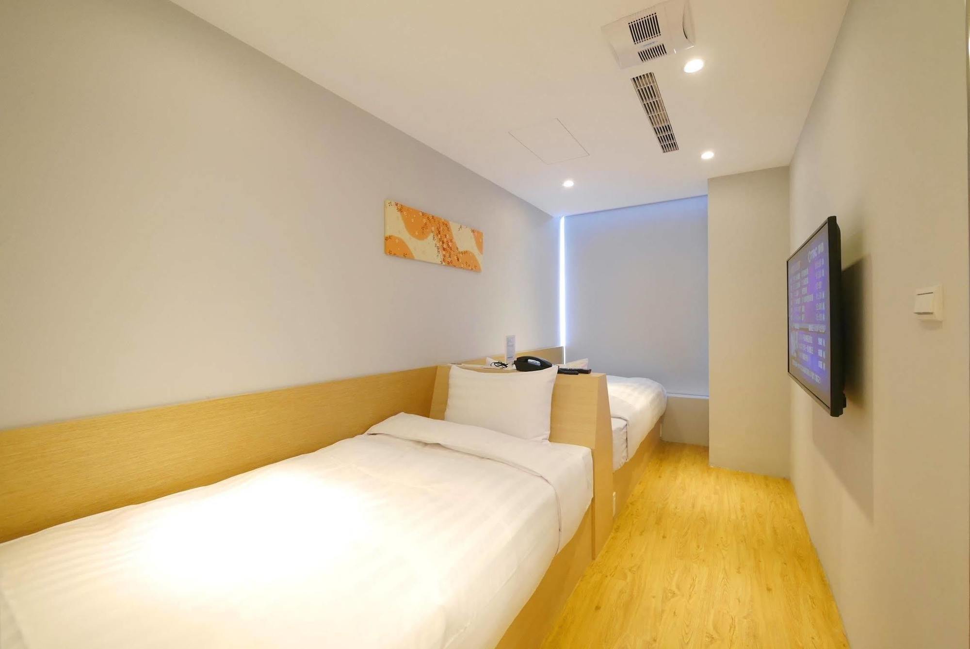 Shin Sei Bashi Hotel Taichung Eksteriør bilde